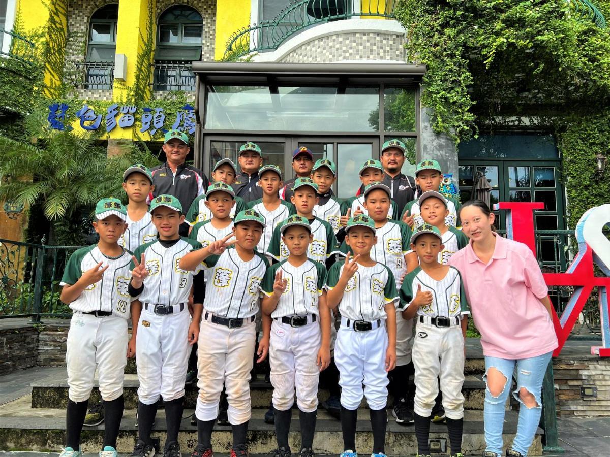 蓝色猫头鹰民宿 花莲市 外观 照片